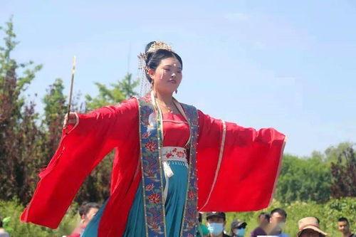 网红汉服吃瓜,揭秘网络红人的时尚与争议