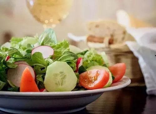 台前吃瓜网,揭秘娱乐圈幕后故事，带你领略明星真实生活