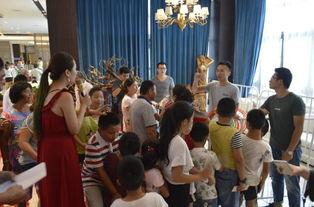 台前吃瓜网,揭秘娱乐圈幕后故事，带你领略明星真实生活